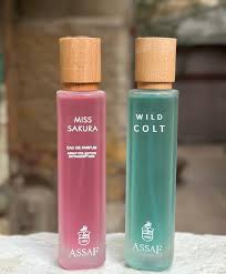 مجموعة Miss Sakura + Wild Colt Eau de Parfum - مجموعة هدايا العطور الفاخرة للرجال والنساء.